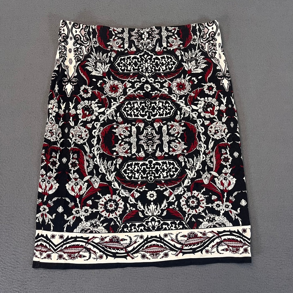 Max Studio Womens Med A Line Skirt Ornate Tapestry Red Black Scroll 29W 21L Dama